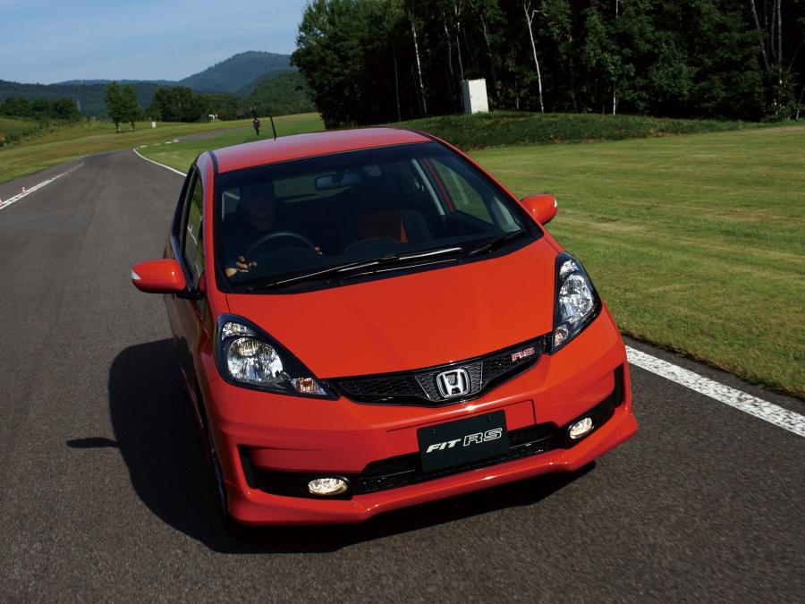  Honda Fit RS 2009 года  (фото 6 из 9)